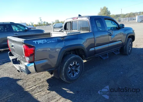 2018 Toyota Tacoma Trd Off Road из США, поврежденный, VIN 5TFSZ5AN8JX150047